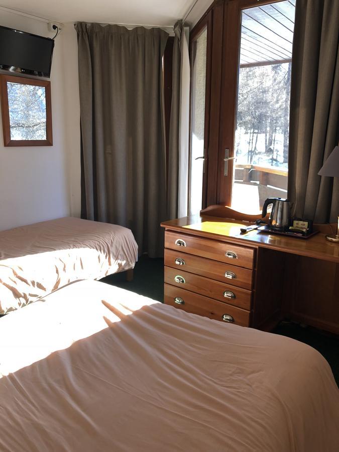 Hotel Les Trappeurs Les Orres Eksteriør billede